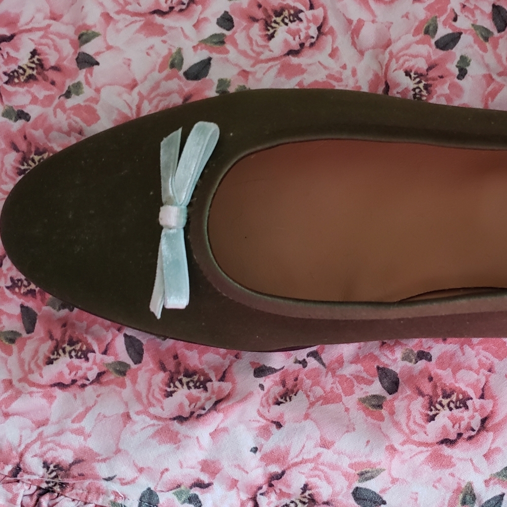 J. Crew Olive Green Flats with Light Blue Bow - Picture 4 of 10